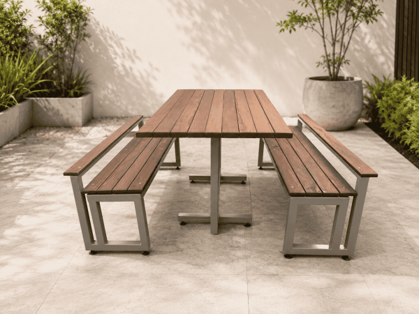PureCraft Savanna Outdoor Dining Set